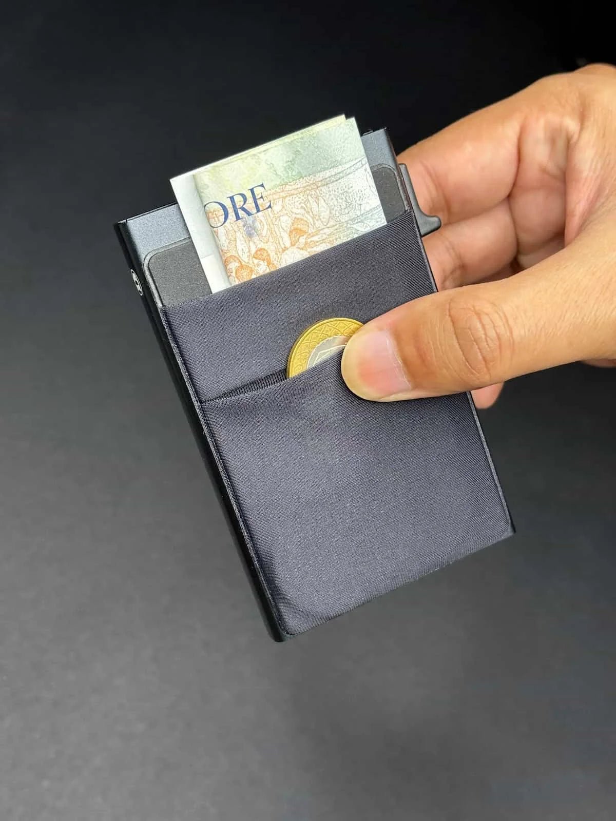 The Cardvault & Snapcard Card Holder - The Man Bag Co