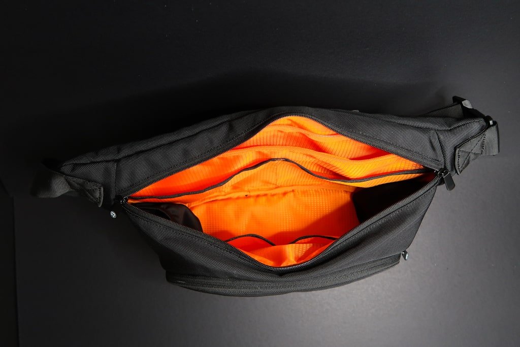 The City Sling - Men's Everyday Sling Bag - The Man Bag Co