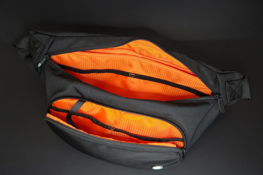The City Sling - Men's Everyday Sling Bag - The Man Bag Co