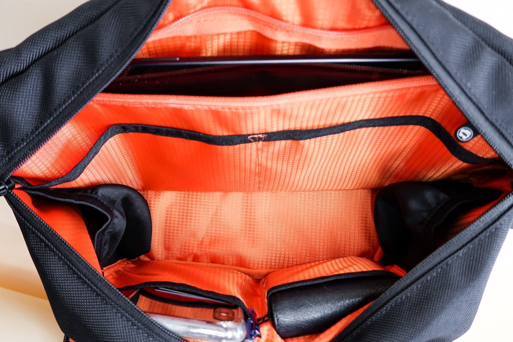 The City Sling - Men's Everyday Sling Bag - The Man Bag Co
