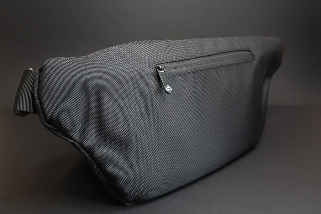 The City Sling - Men's Everyday Sling Bag - The Man Bag Co